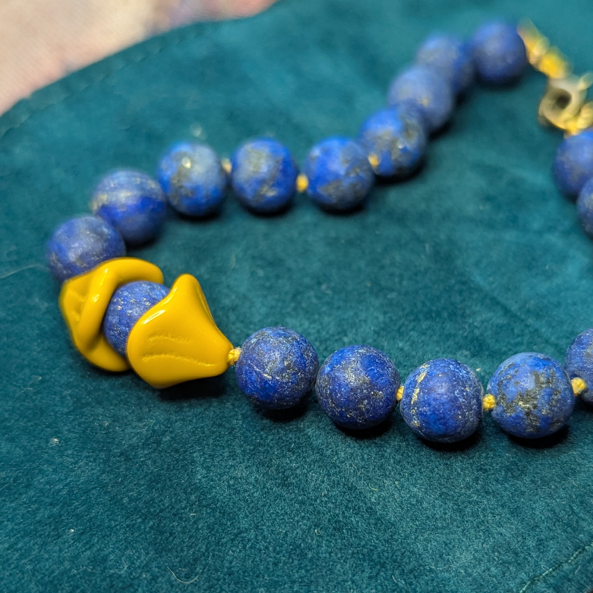 lapis lazuli bead bracelet